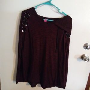 No Boundaries Women Long Sleeve Shirt Burgundy Gro